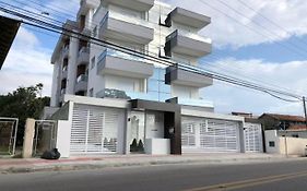 Santinho Beach Residence
